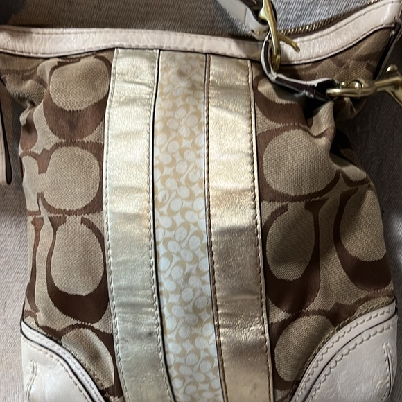 COACH Pretty Shoulder Bag With A Couple of Flaws - Picture 2 of 11